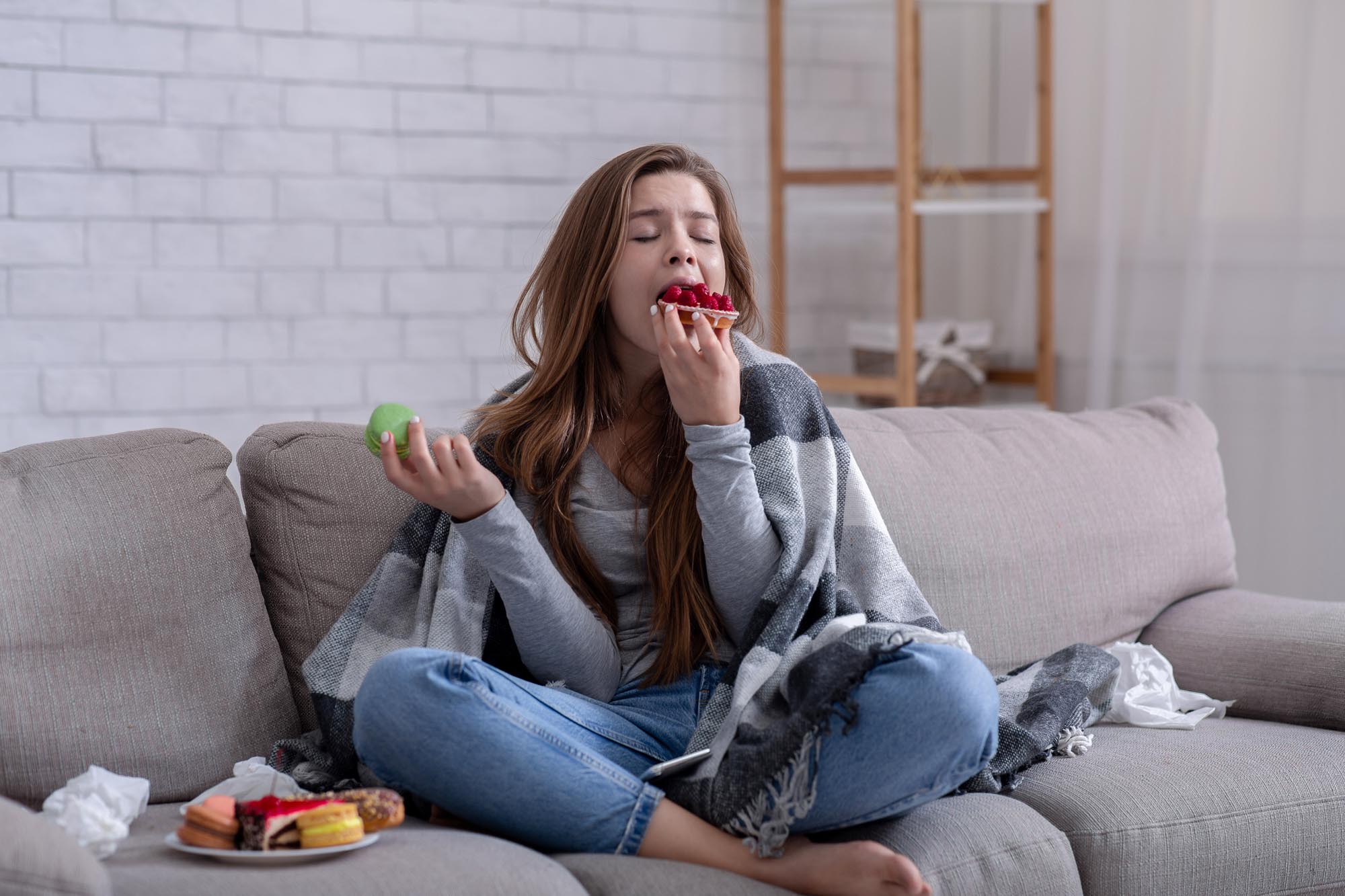 Binge Eating During Holidays: How to Stop